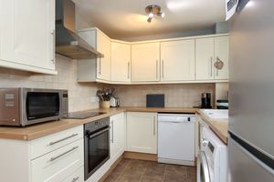 Photo 7- click for photo gallery